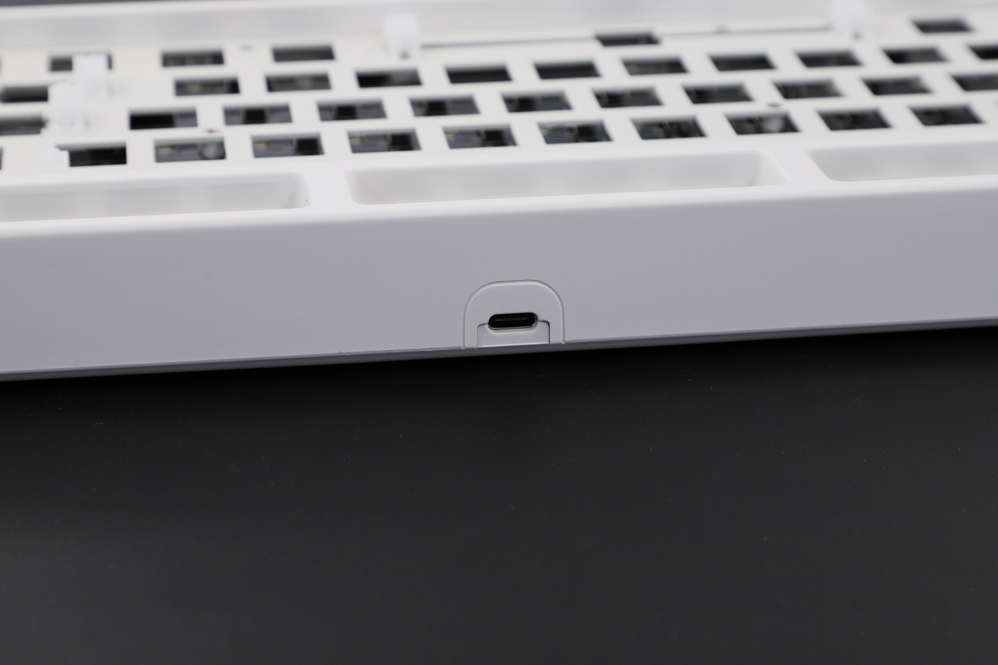 TKC 87 Key DIY Hot Swap Mechanical Keyboard