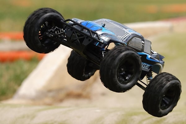 FTX Carnage 1/10 4WD Brushless Truck RTR