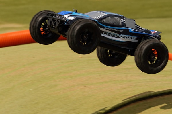 FTX Carnage 1/10 4WD Brushless Truck RTR