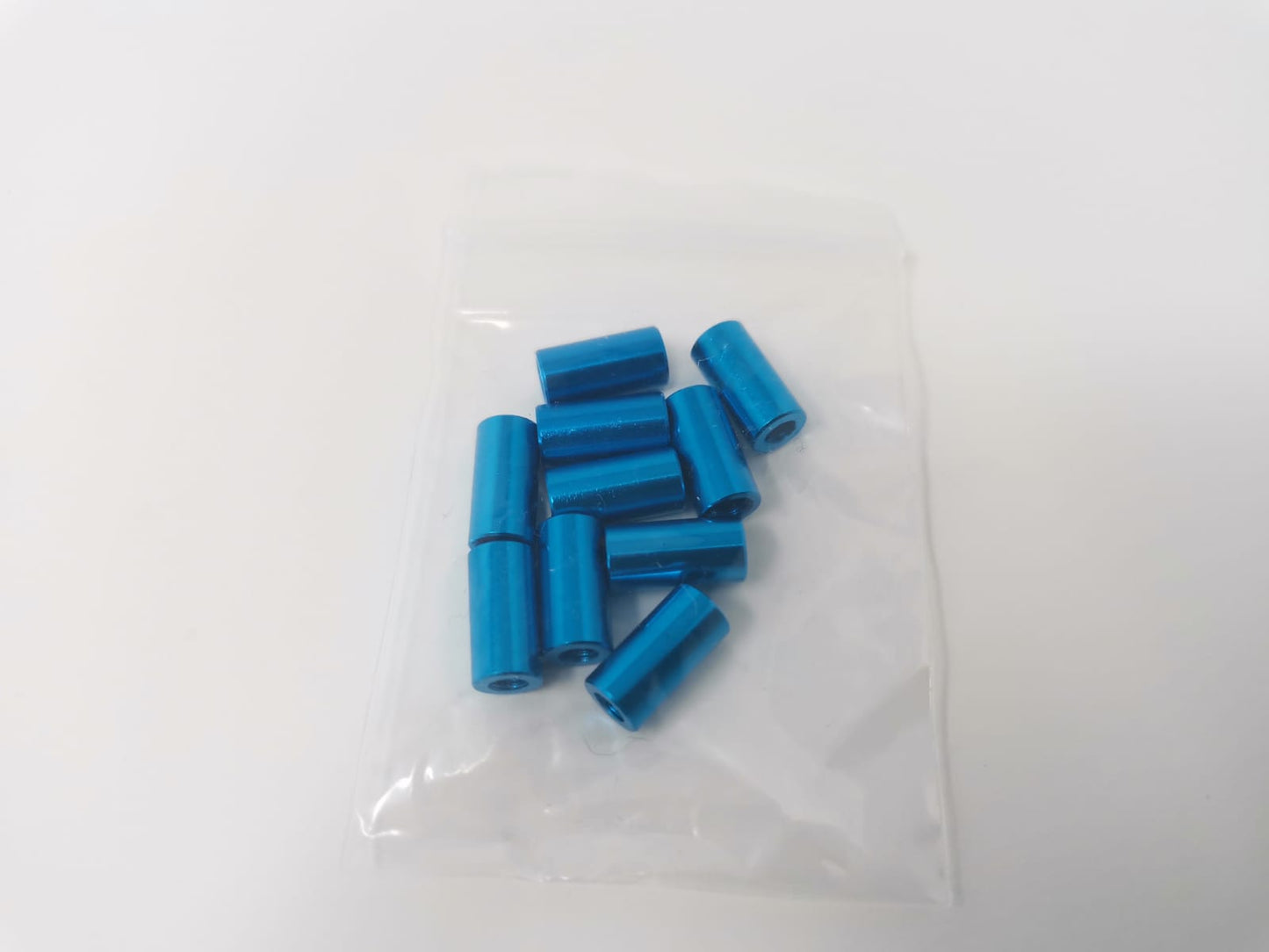 M3 x 10 Round Aluminium Standoffs - Smooth, 10mm (10pcs)
