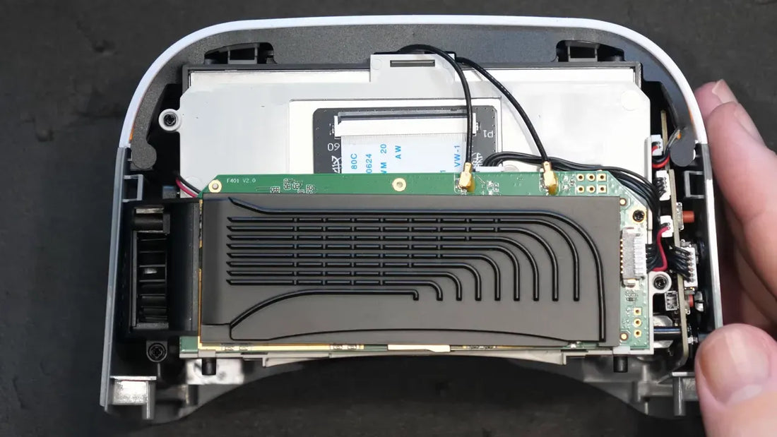 Caddx Protos Ascent goggles with the lid removed revealing internal layout