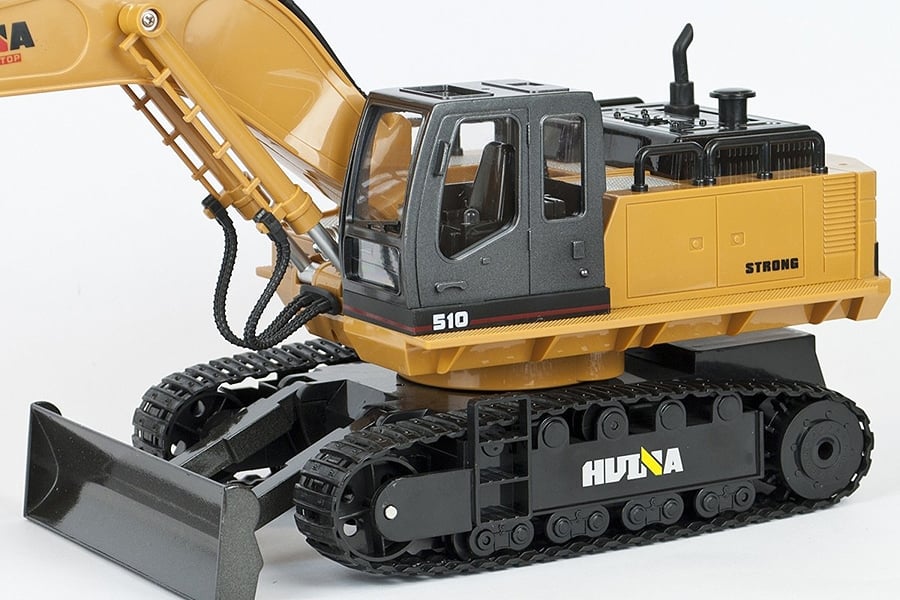 Huina 2.4G 11Ch R/C Excavator 1:16 RTR w/ Die Cast Bucket