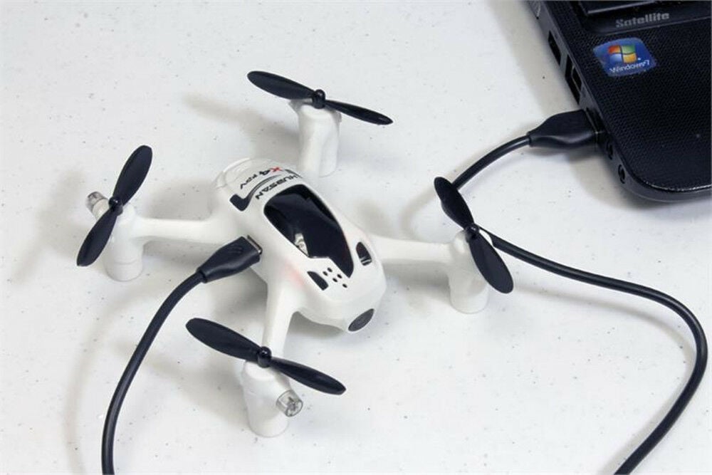 Hubsan X4 Plus H107D+ FPV Drone w/ screen
