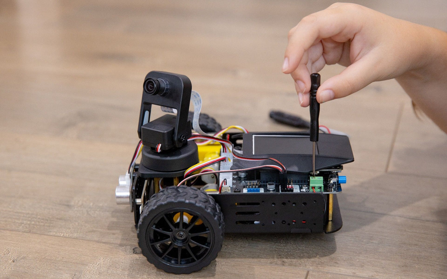 M.A.R.K. Make A Robot Kit - Smart AI Robot Kit for Education [SL4]