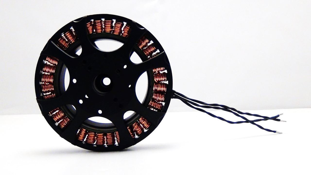 BE8108-16-100kv Motor for heavy lift drones or gimbals